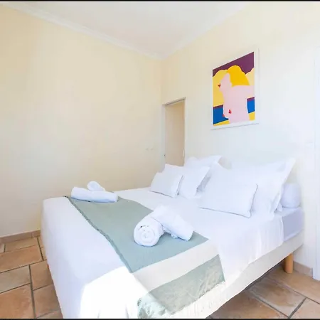 Lägenhet Penthouse Sea View And Pool A C 6p-