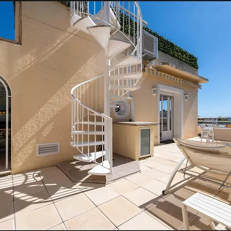 Penthouse Sea View And Pool A C 6p-
