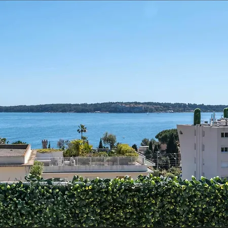 Penthouse Sea View And Pool A C 6p- Apartment