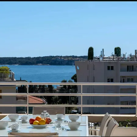 Penthouse Sea View And Pool A C 6p- *